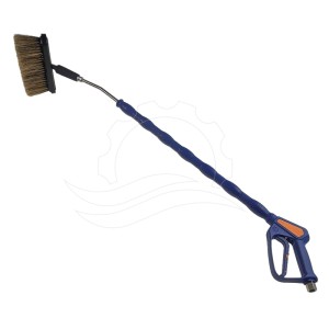 900mm lance with 90mm brush and Easywash (weep) gun